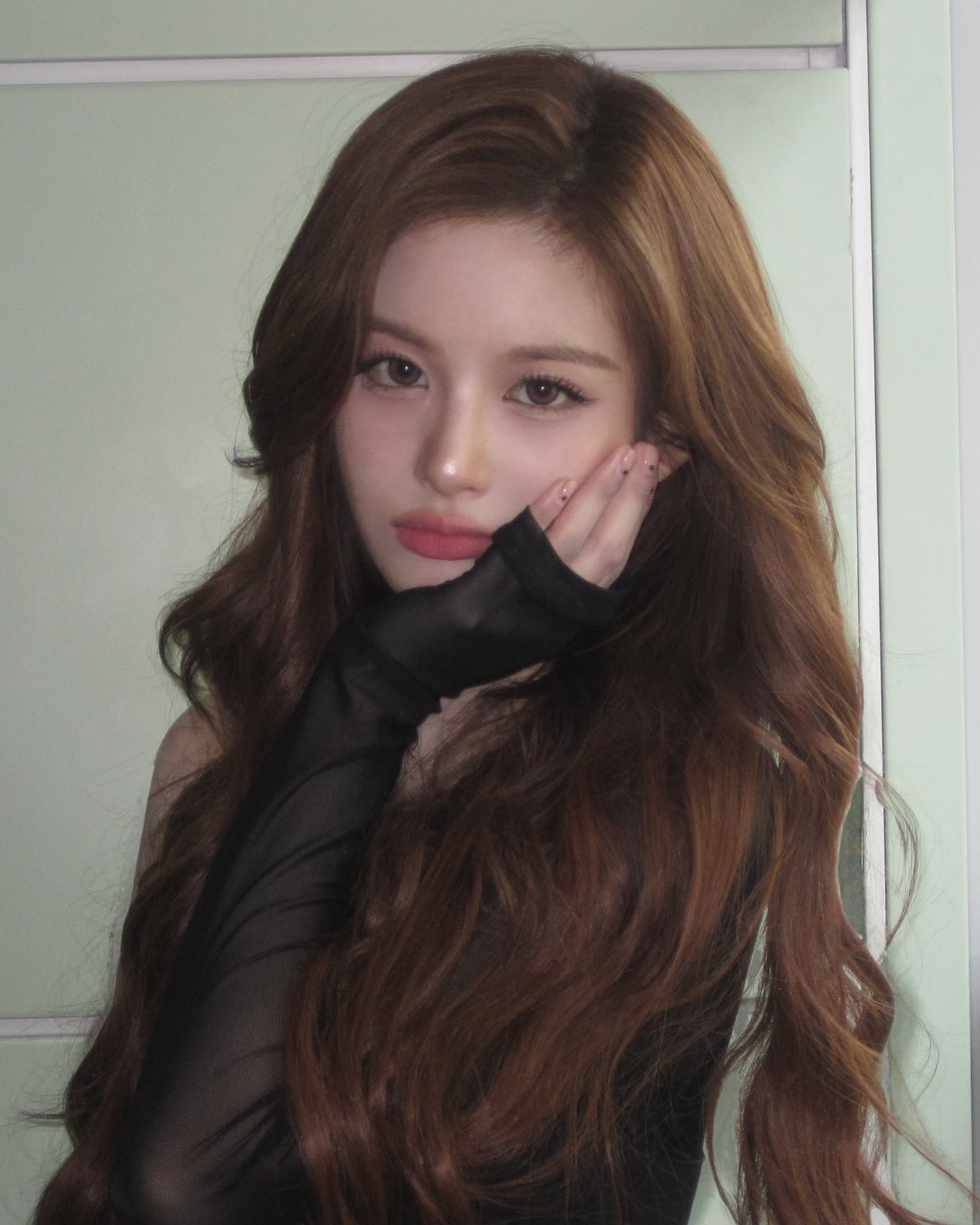 Sullyoon (4P) 01.jpg